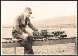 Fotografie Eisenbahn USA, Modell Einer Dampflokomotive Eisenbahngesellschaft Boston & Albany Lok-Nr. 402  - Trains