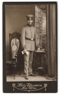 Fotografie Alois Eberwein, Neu-Ulm, Portrait Soldat In Uniform Mit Kaiser Wilhelm Bart  - Anonymous Persons
