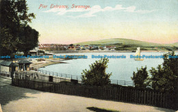 R646294 Swanage. Pier Entrance. Postcard - Monde