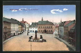 AK Reichenbach I. V., Marktplatz Mit Geschäften, Rathaus Und Denkmal  - Reichenbach I. Vogtl.