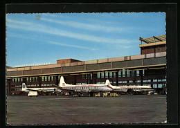 AK Berlin, Zentralflughafen Tempelhof Mit Flugzeugen Bei Der Abfertigung  - Other & Unclassified