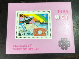 VIET  NAM  STAMPS BLOCKS STAMPS-35(1985 World Communications Year )1 Pcs Good Quality - Viêt-Nam