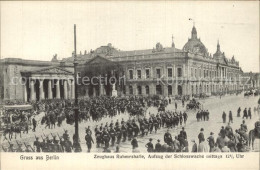 72422279 Berlin Zeughaus Ruhmeshalle Aufzug Der Schlosswache Berlin - Autres & Non Classés