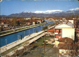 72422068 Struga Kej Pored Drima Quai Sur Le Drime Gebirgspanorama Struga - North Macedonia