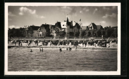 AK Travemünde, Strandpartie Mit Strandkörben  - Lübeck-Travemünde