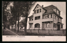 AK Bad Dürrheim /Schwarzwald, Hotel Haus Hecht Von Der Strasse Gesehen  - Bad Duerrheim