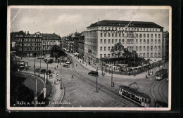 AK Halle A. D. Saale, Hotel Goldene Kugel Am Riebeckplatz Mit Strassenbahn  - Strassenbahnen