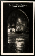 Foto-AK Kiel, Geschäfte Am Altmarkt Und Weihnachtsbaum Bei Nacht  - Kiel