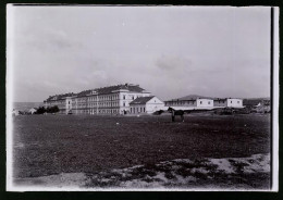 Fotografie Brück & Sohn Meissen, Ansicht Leitmeritz, Kaserne K. K. Landwehr-Infanterie-Regiment Nr. 9  - Lieux
