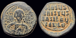 Anonymous  Basil II And Constantine VIII AE Follis - Byzantine