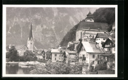 AK Hallstatt, Ortsansicht Mit Kirche Und See  - Sonstige & Ohne Zuordnung