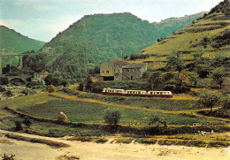 07-TOURNON-LAMASTRE-CHEMIN DE FER DU VIVARAIS-TRAIN VAPEUR-N°613-C/0211 - Tournon