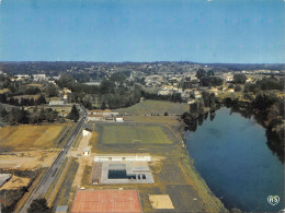 16-CONFOLENS-PISCINE-TERRAIN DE SPORT-N°614-B/0095 - Confolens