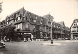 14-DEAUVILLE-LE NORMANDY-N°614-A/0335 - Deauville