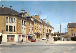 08-CARIGNAN-RUE DES REMPARTS-N°613-D/0003 - Autres & Non Classés