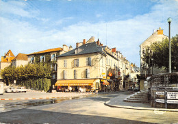 24-SARLAT-PLACE DU 14 JUILLET-N°615-A/0255 - Sarlat La Caneda