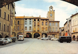 30-BAGNOLS SUR CEZE-PLACE DE LA MAIRIE-N°616-A/0107 - Bagnols-sur-Cèze