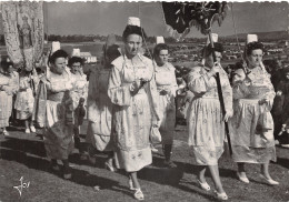 29-SAINTE ANNE LA PALUD-LE GRAND PARDON-JEUNES FILLES DU PORZAY-N°615-D/0275 - Autres & Non Classés