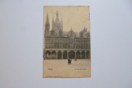 YPRES  -  Un Coin Des Halles     -  BELGIQUE - Ieper