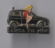 PIN'S THEME VOITURE  LANCIA Y 10 MIA  JOLI PIN UP - Volkswagen