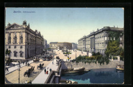 AK Berlin, Schlossplatz Mit Brücke  - Mitte