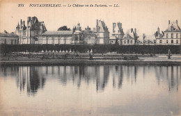 77-FONTAINEBLEAU LE PALAIS-N°5180-H/0055 - Fontainebleau