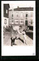Foto-AK Weisel /Rhein, Vor Der Alten Schule 1927  - Sonstige & Ohne Zuordnung