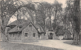 78-VERSAILLES PARC DU PETIT TRIANON LA FERME-N°5182-E/0241 - Versailles (Schloß)