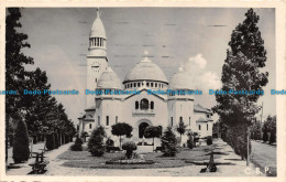 R144862 Pau. Eglise St. Joseph. 1948 - Monde