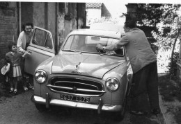 Photographie Vintage Photo Snapshot Automobile Voiture Auto Peugeot 403 - Automobiles