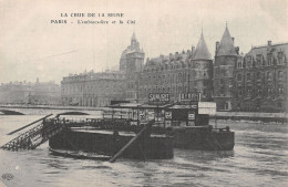 75-PARIS CRUE DE LA SEINE EMBARCADERE ET LA CITE-N°5184-B/0317 - De Overstroming Van 1910