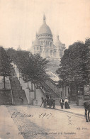 75-PARIS EGLISE DU SACRE CŒUR ET LE FUNICULAIRE-N°5184-H/0071 - Kerken