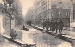 75-PARIS INONDATIONS 1910 LA RUE DU BAC-N°5184-F/0261 - Inondations De 1910