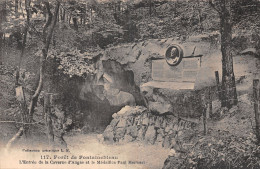 77-FONTAINEBLEAU LA FORET-N°5185-G/0195 - Fontainebleau