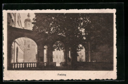 AK Freising, Torbogen An Der Kirche  - Freising