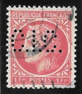 1 04	22	01	N°	676	Perforé	-	CIC 174	-	CREDIT INDUSTRIEL ET COMMERCIAL - Used Stamps