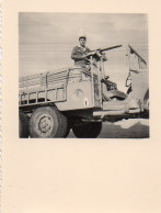 Photographie Vintage Photo Snapshot Afrique Algérie Djamâa Armée Camion Truck - Guerre, Militaire