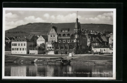 AK Traben-Trarbach A. Mosel, Blick Auf Das Hotel Claus Feist  - Traben-Trarbach