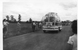 Photographie Vintage Photo Snapshot Tour De France Véhicule Automobile - Automobile