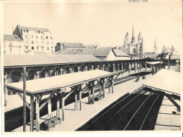 Grande Photo SNCF Gare De Dijon Reconstruction Après Seconde Guerre Mondiale WW2 24x18 Cm - Trenes