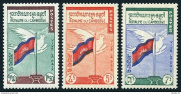 Cambodia 88-90, MNH. Michel 112-114. Peace Propaganda 1960. Flag, Dove. - Cambodge