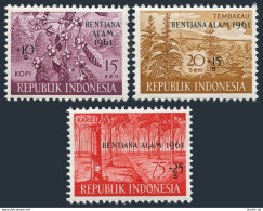 Indonesia B132-B134,MNH.Michel 288-290. For Flood Relief,1961.Plants. - Indonésie