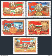 Russia 5302-5306, MNH. Michel 5444-5446. Soviet Republics, 1984. Flag, Arms. - Ungebraucht