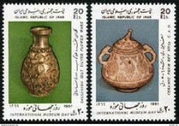 Iran 2270-2271, MNH. Michel 2215-2216. Museum Day, Silver Vase, Pot. 1987. - Iran