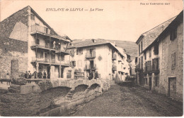 ES LLIVIA - Fau Et Campistro - La Place - Animée - Belle - Gerona