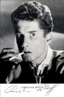 CPA Schauspieler Christian Wolff, Portrait, Autogramm, Zigarette - Acteurs