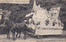 61- La Ferté Macé - Grande Fête Des Commerçants Du 9 Et 10 Aout 1913 - Char Des Enfants - La Ferte Mace