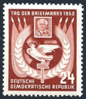 Germany-GDR 112, Hinged. Mi 319. Stamp Day 1953. Flags, Wreath, Dove, Hammer. - Ungebraucht
