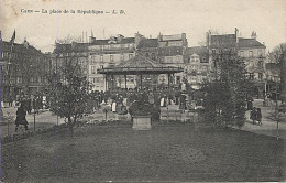 X120236 NORMANDIE CALVADOS CAEN LA PLACE DE LA REPUBLIQUE KIOSQUE A MUSIQUE - Caen