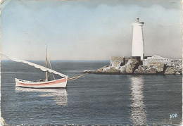 X8995 AGDE LE GRAU D' AGDE HERAULT RETOUR DE PECHE PHARE LIGHT HOUSE LIGHTHOUSE - Agde